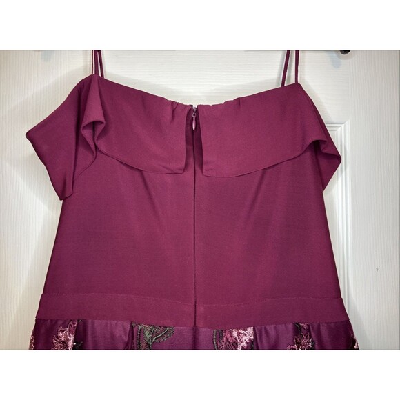 Morgan & Co. Size 12 Dress Burgundy Mesh Floral Embroidered Prom Homecoming - Picture 10 of 10